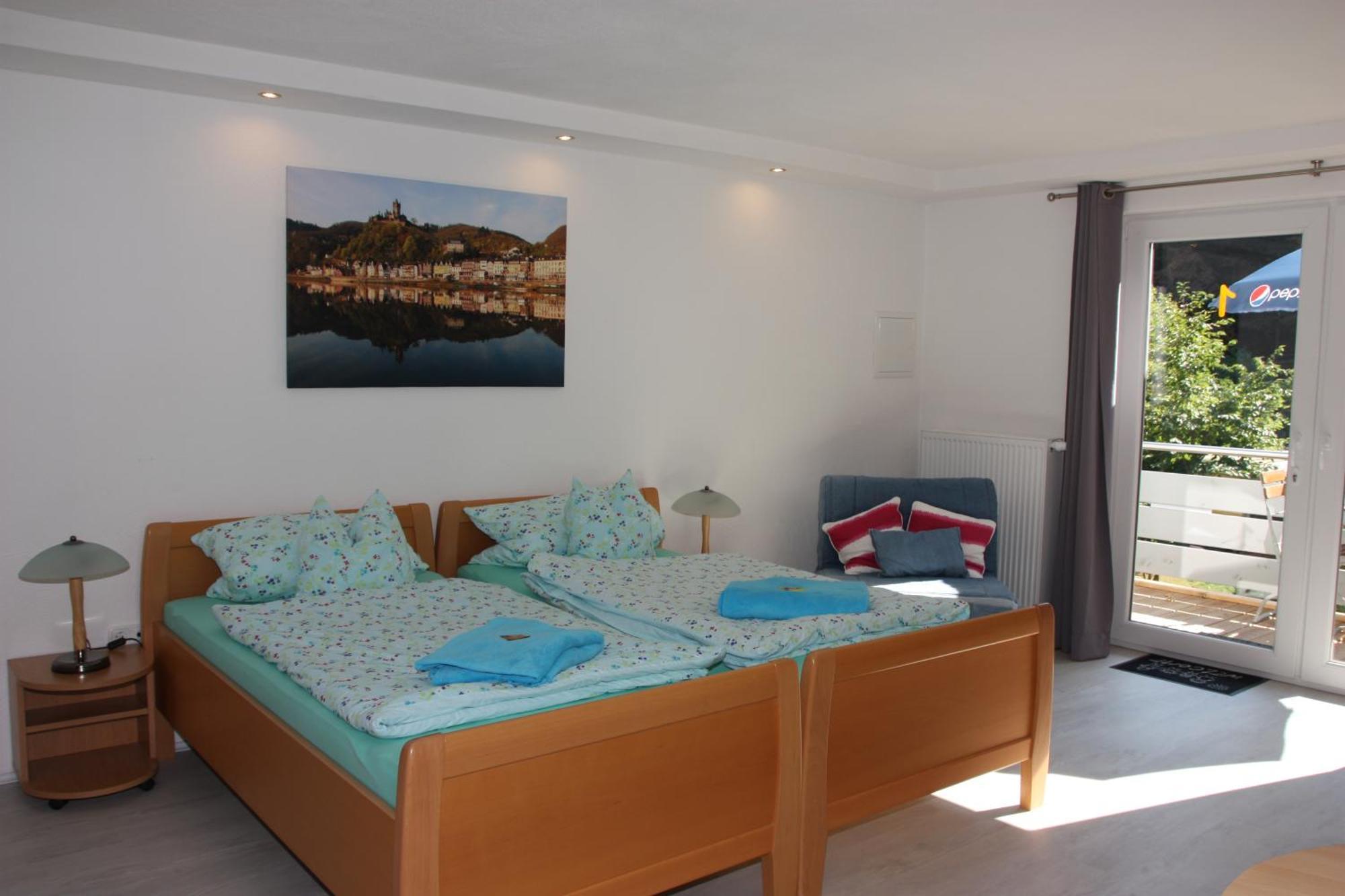 Pension Camping Schausten Commune fusionnée de Cochem-Land Extérieur photo