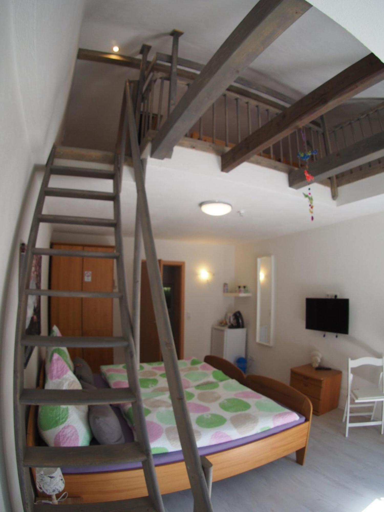 Pension Camping Schausten Commune fusionnée de Cochem-Land Extérieur photo