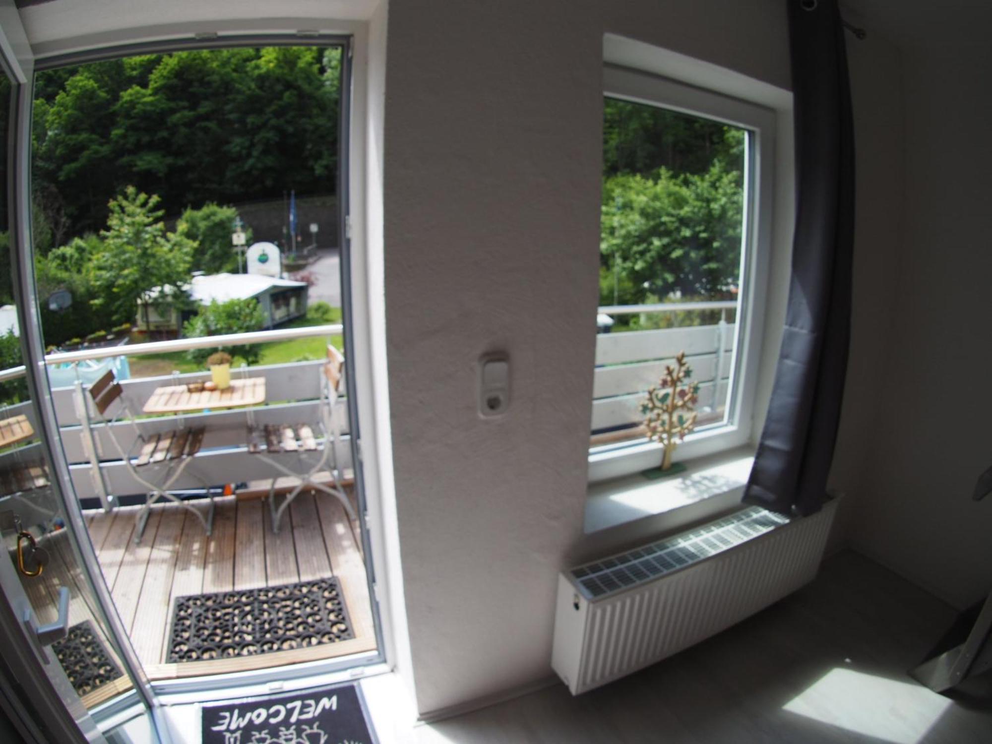 Pension Camping Schausten Commune fusionnée de Cochem-Land Extérieur photo